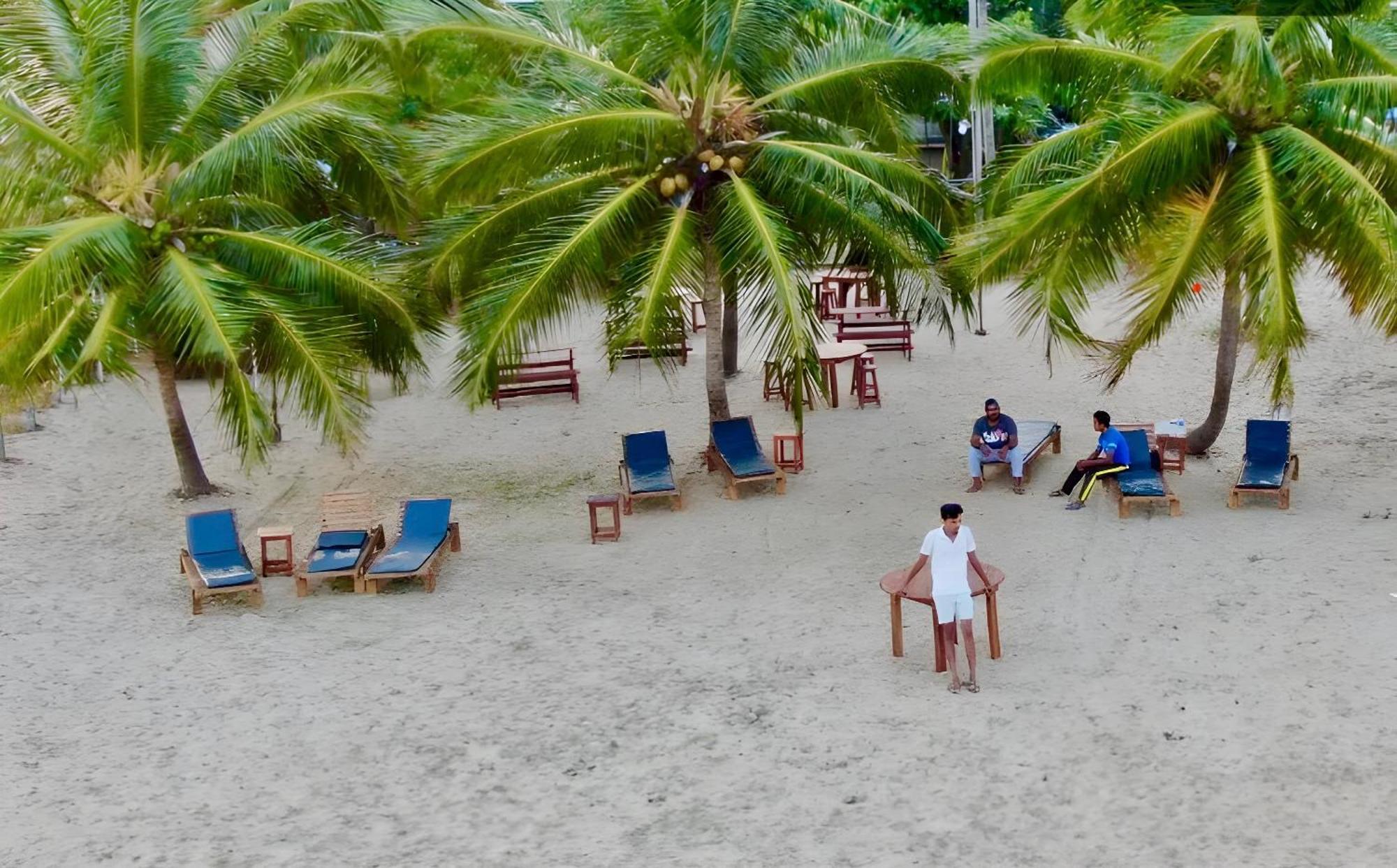 Aqua Marine Beach Hotel Kalkudah  Zewnętrze zdjęcie