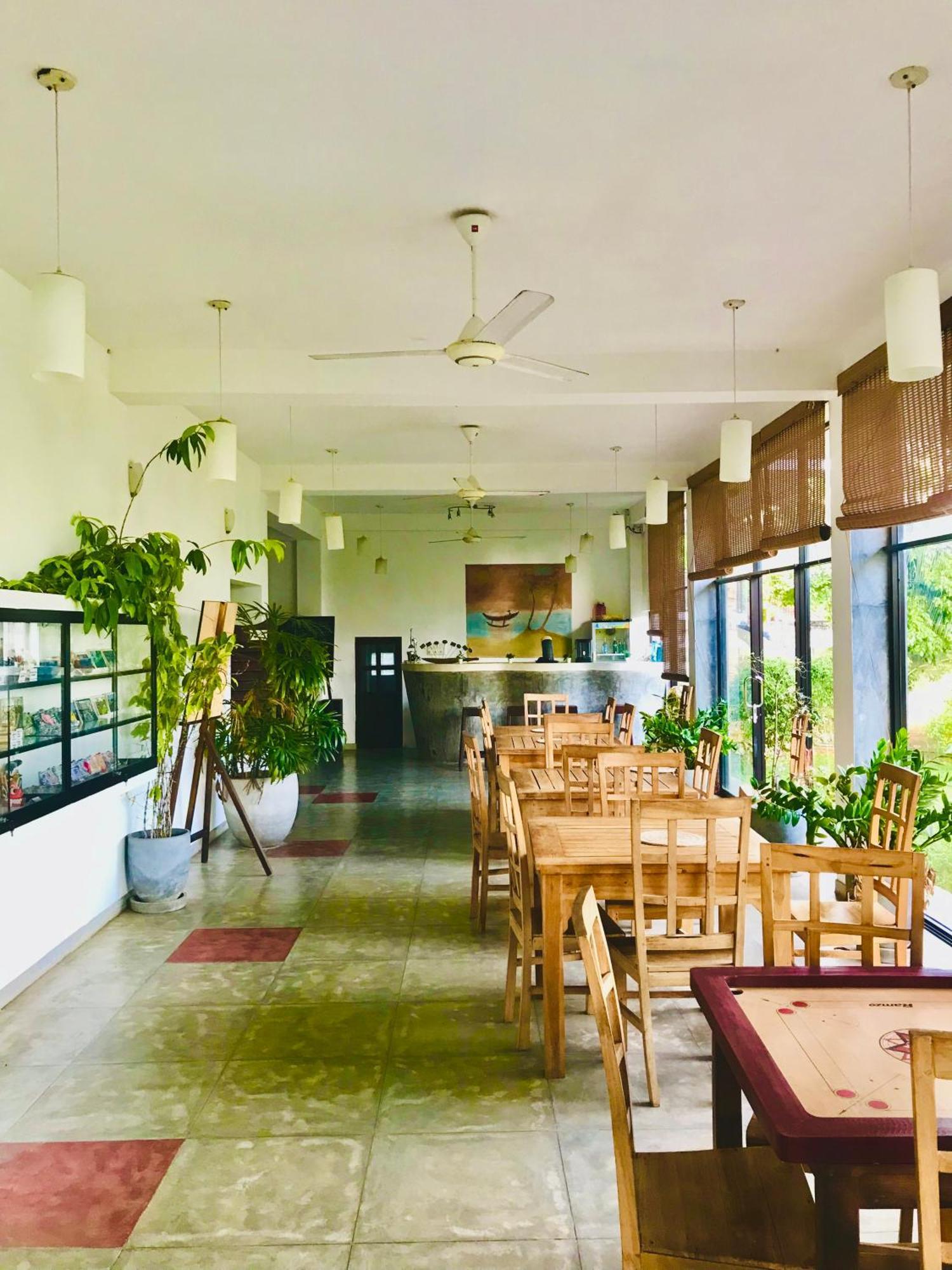 Aqua Marine Beach Hotel Kalkudah  Zewnętrze zdjęcie
