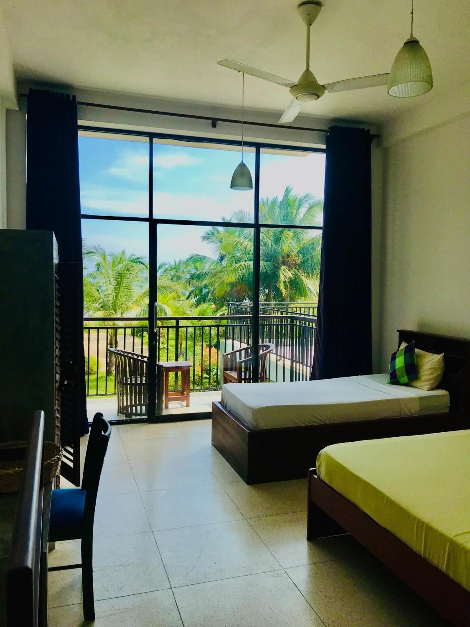 Aqua Marine Beach Hotel Kalkudah  Zewnętrze zdjęcie